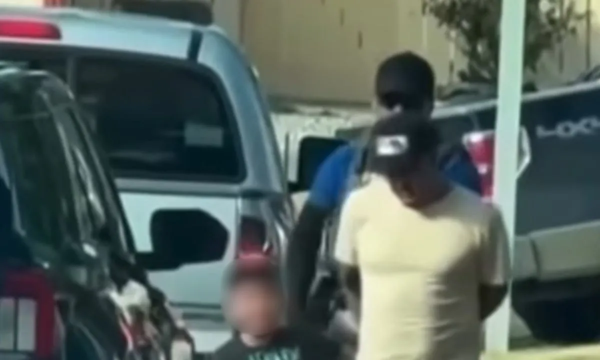 Un segundo Liam detenido por ICE, el caso que recuerda al arresto del niño ecuatoriano