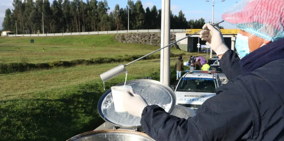 Más de 272.000 litros de leche cruda fueron retirados del mercado por incumplir normas sanitarias