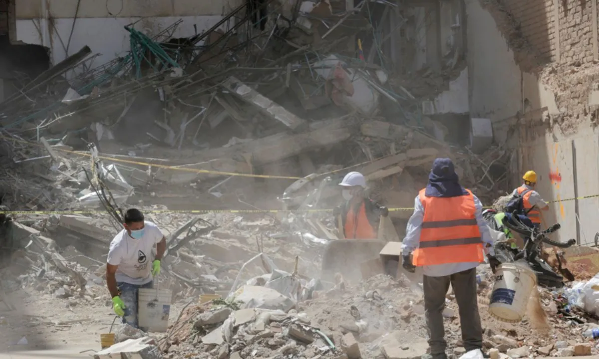Terremoto en Colombia deja 285 muertos y 379 desaparecidos