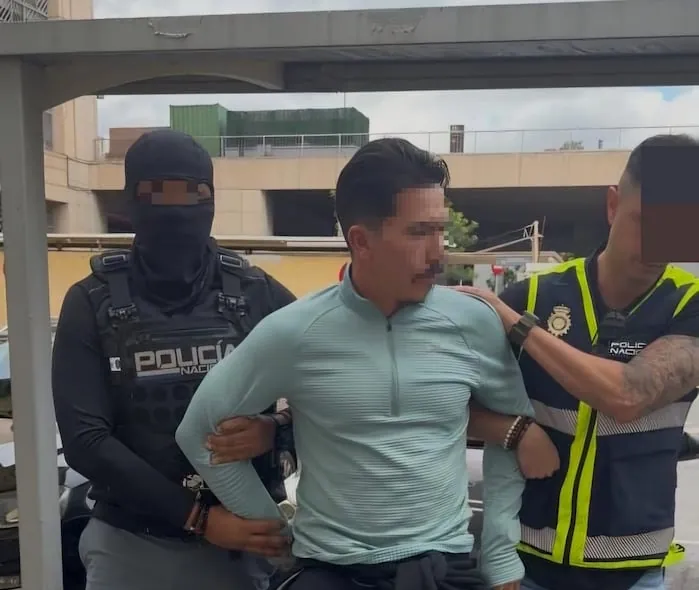 España aprobó la extradición a Ecuador de alias ‘Pipo’, cabecilla de Los Lobos