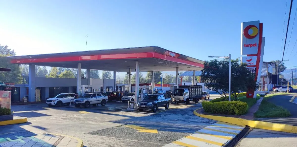 Terpel intenta salir de Ecuador, de nuevo, tras la venta frustrada de sus gasolineras a Primax en 2024