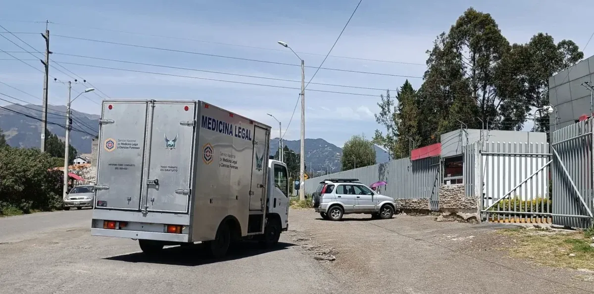 Hallan siete cuerpos calcinados en finca vinculada a Carlos Suástegui, líder de los Águilas