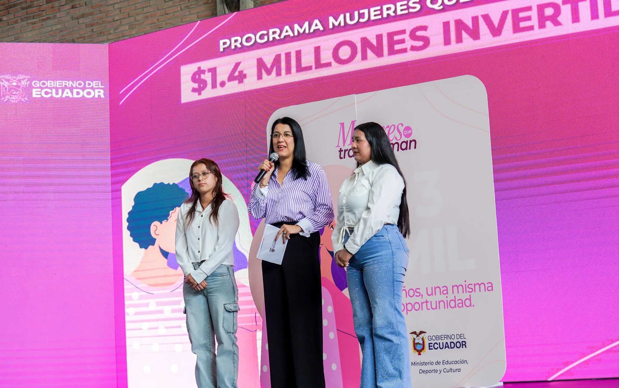 3 000 becas de 482 dólares para institutos tecnológicos en Ecuador
