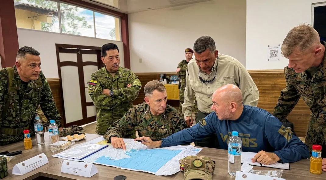 Puestos de mando unificados e intercambio de inteligencia: así se preparan Ecuador y Colombia para reforzar la frontera norte con apoyo de EE. UU.