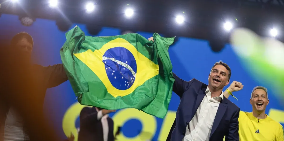 Flávio Bolsonaro presenta oficialmente su candidatura a la Presidencia de Brasil