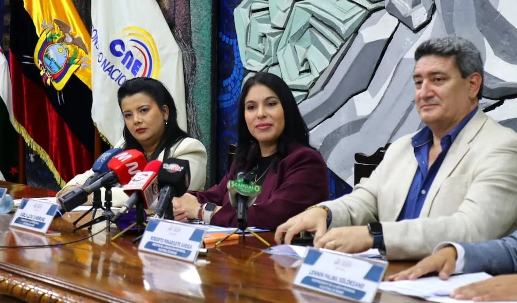 José Cabrera, presidente del Consejo Nacional Electoral, encargó al área de Talento Humano investigar denuncias de posibles actos irregulares en Junta de Manabí