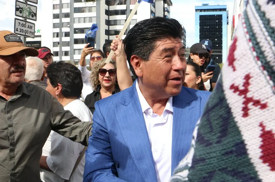 CNE acata fallo del TCE y restituirá el domicilio electoral de Jorge Yunda en Quito