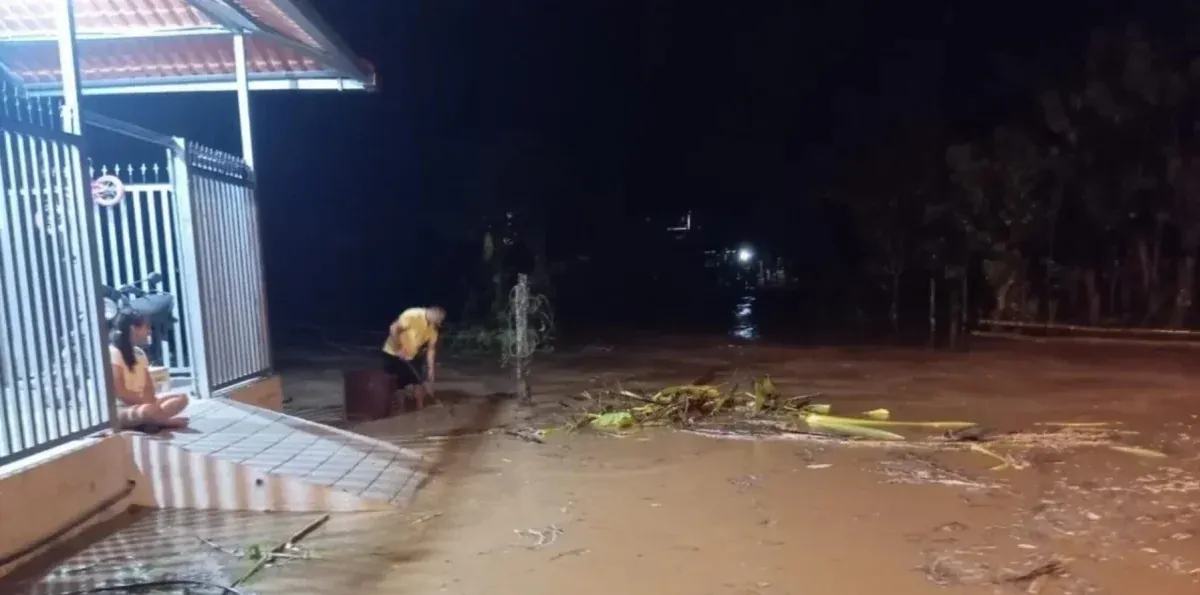 Lluvias en Ecuador dejan eventos adversos: inundaciones, deslizamientos y tormentas eléctricas