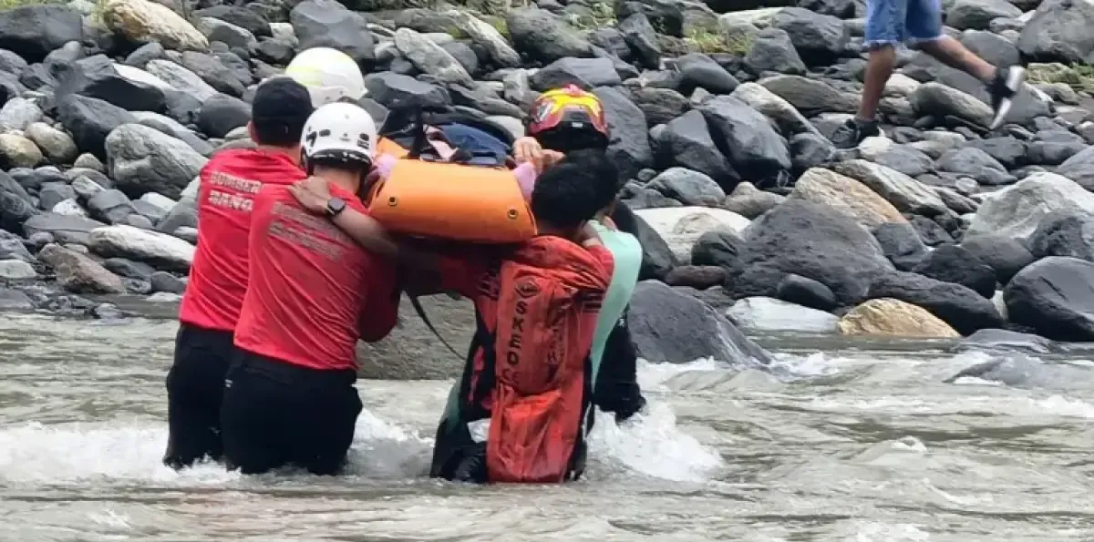 Tragedia en Baños de Agua Santa | Una mujer muere tras caer de una tarabita