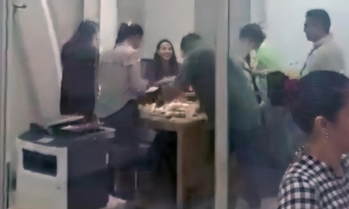 Hospital Los Ceibos en Guayaquil sanciona a empleados por fiesta en el área de Admisiones