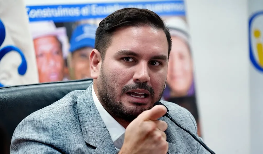 Andrés Fantoni cuestiona informe de misión internacional sobre concurso para fiscal general