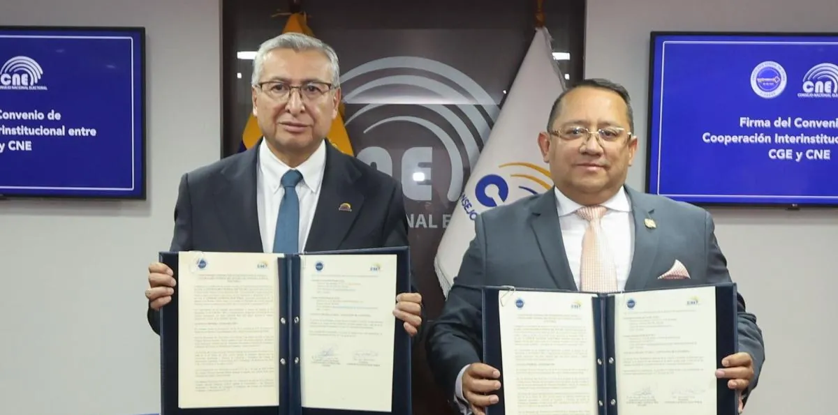 CNE y Contraloría firman acuerdo para controlar recursos públicos en campaña electoral