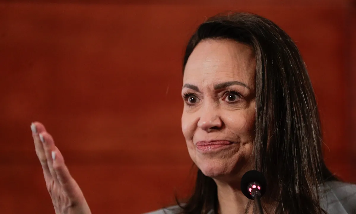 María Corina Machado denuncia que EE.UU. la excluyó de las negociaciones sobre Venezuela