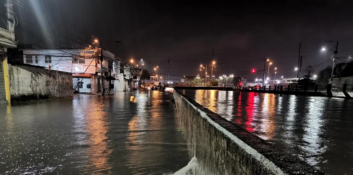 Recientes lluvias en Guayaquil no están relacionadas con el fenómeno de El Niño, asegura el Inamhi