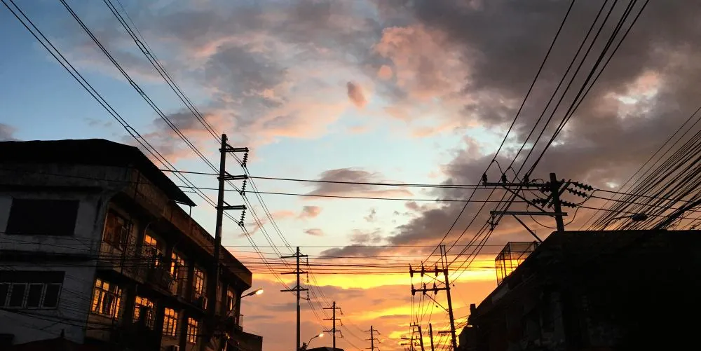 Colombia reabre la venta de energía a Ecuador para afrontar el estiaje en 2026