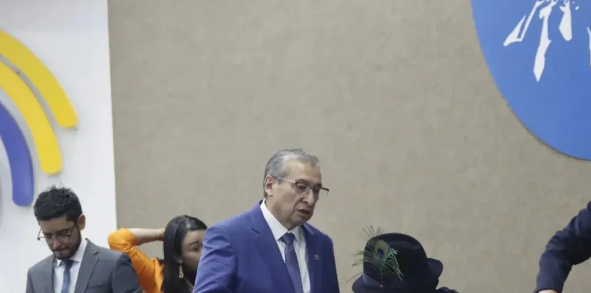 CNE niega la entrega de formularios para la revocatoria del mandato de Daniel Noboa