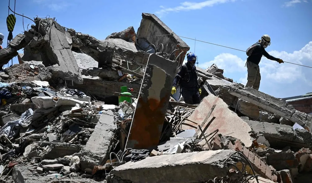 Colombia suma 273 muertos, un nuevo sismo y polémica por la ayuda tras el terremoto