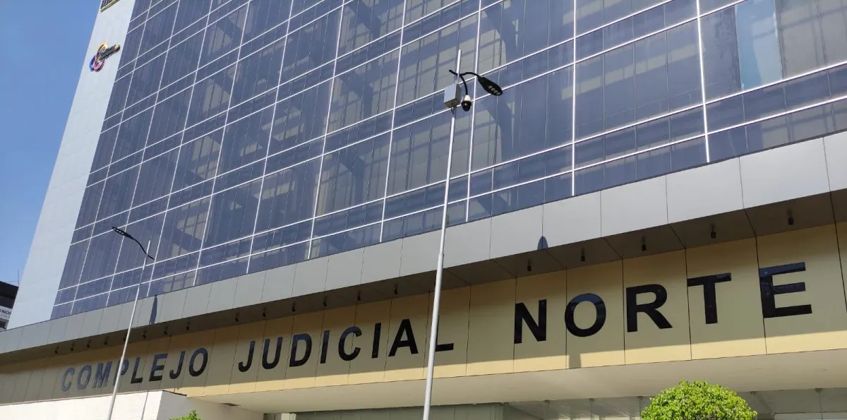 Amenazas al sistema judicial obligan a desplegar 200 policías en Ecuador