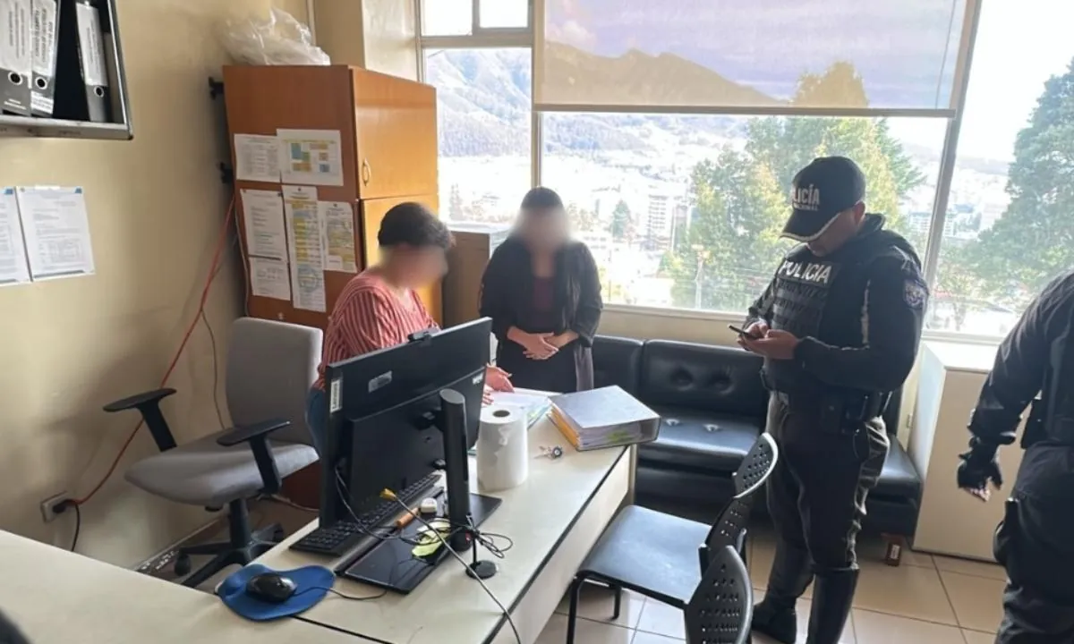 Estudiante de la Universidad Central supuestamente amenazó a una docente con un arma