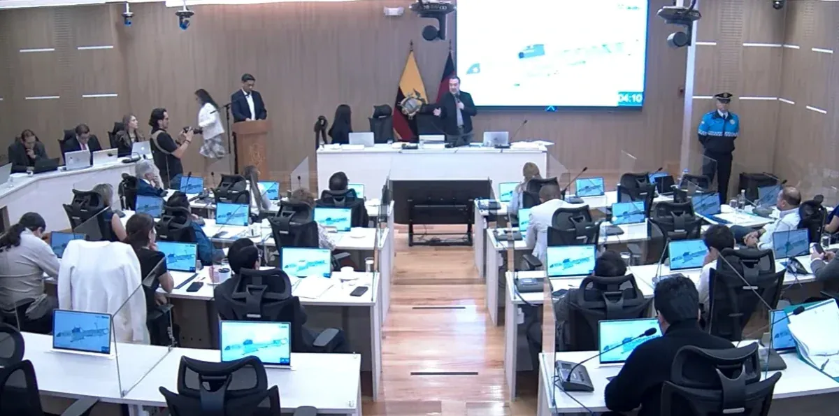 Concejo de Quito aprueba prolongación de la av. Amazonas y reaviva debate por el Parque Bicentenario