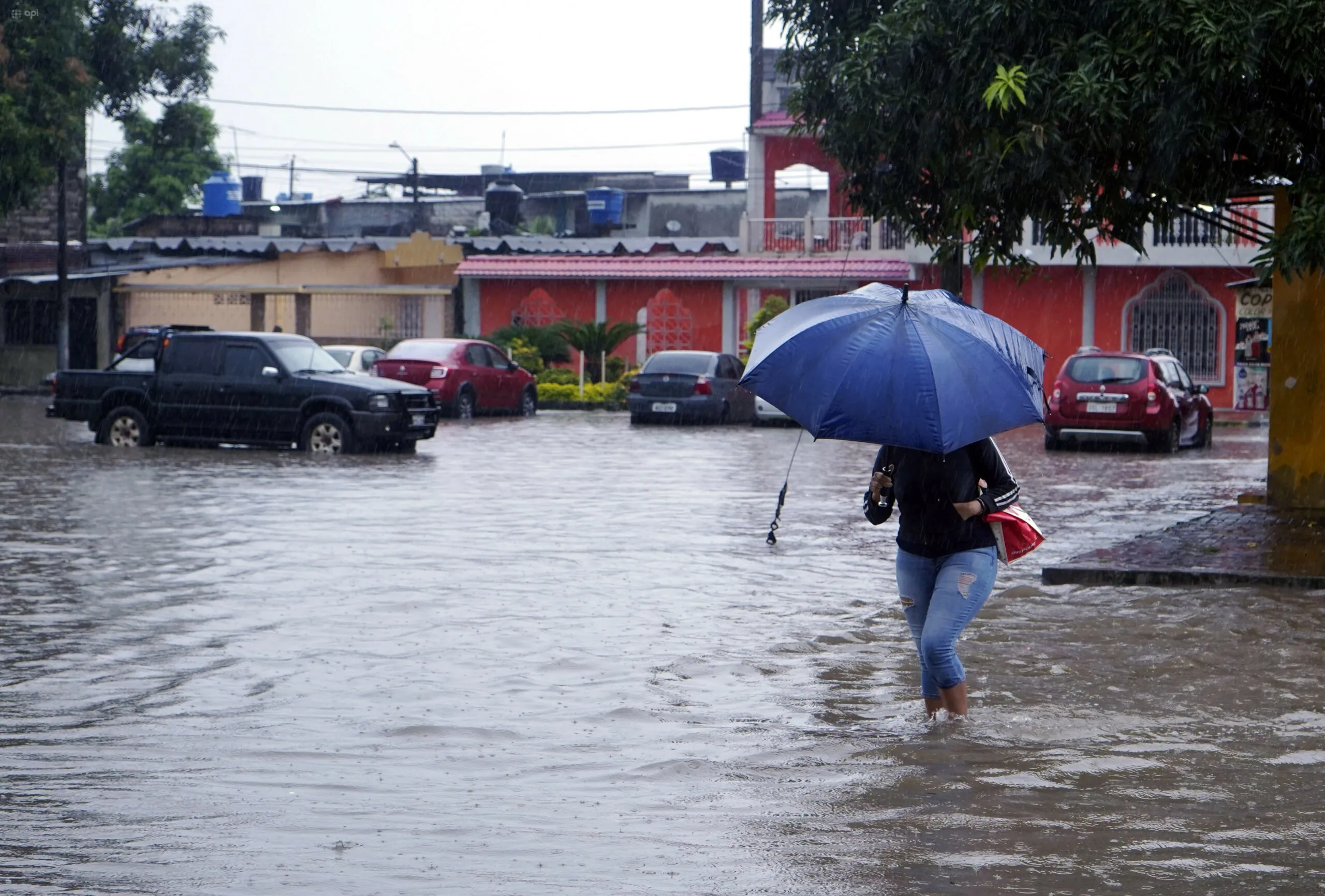 Se pronostica tres días de lluvias intensas en Ecuador: Inamhi descarta que sean por El Niño