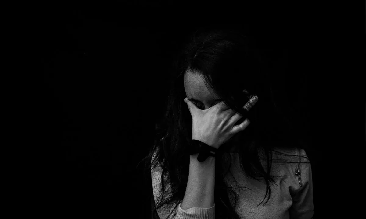 Menor de 15 años fue encontrada junto a ocho mujeres en un centro clandestino