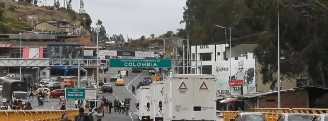 Ecuador envía 36 toneladas de ayuda humanitaria a Colombia por el terremoto