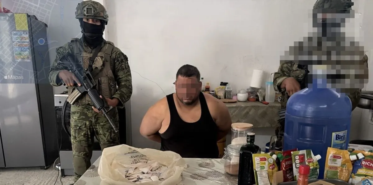 Ejército captura a alias Gordo Livington, cabecilla de la facción criminal AK-47, en Babahoyo