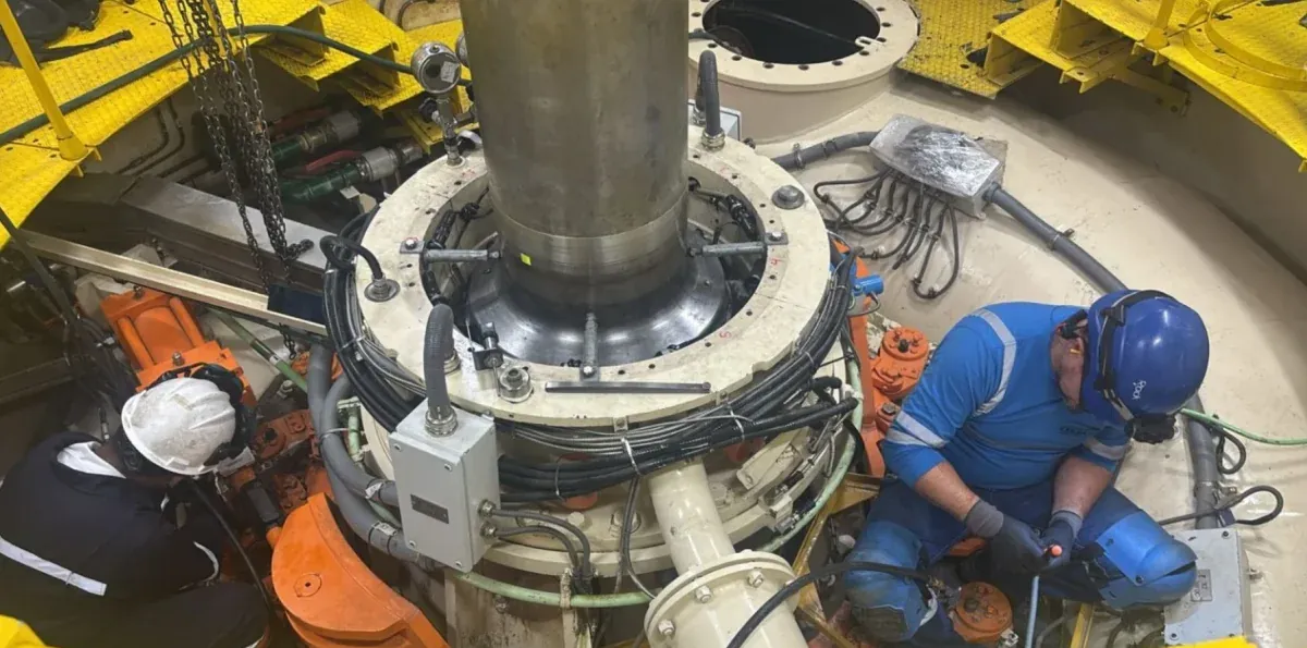 Celec concluye el mantenimiento de una unidad de la hidroeléctrica Sarapullo antes del estiaje