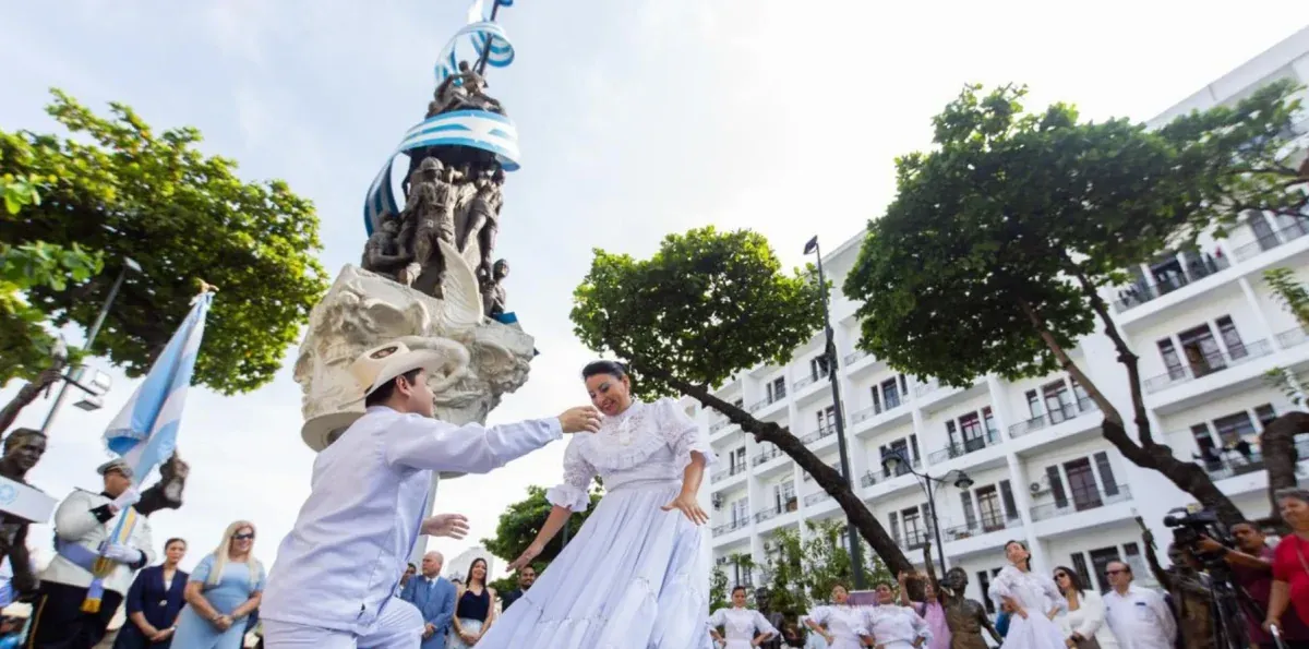 Cierres viales en Guayaquil hoy por desfiles de fiestas julianas: calles y rutas alternas