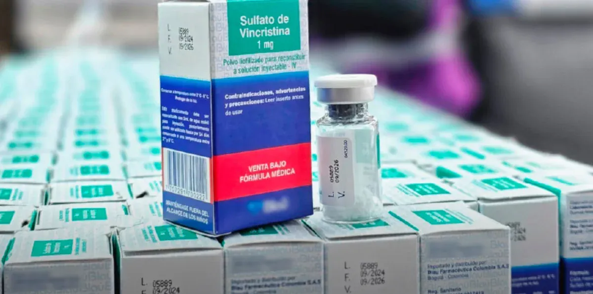 Una farmacia de Guayaquil almacenaba 212 medicamentos contra el cáncer bajo graves fallas sanitarias