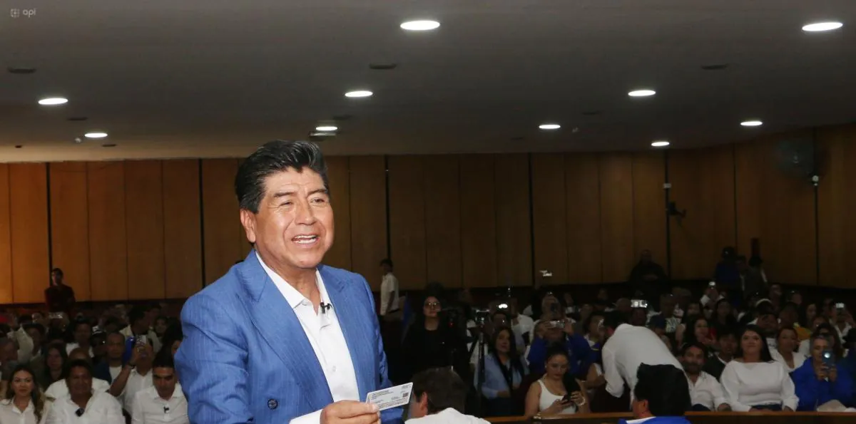 Jorge Yunda recupera su lugar de votación en Quito y su candidatura corre un peligro menos