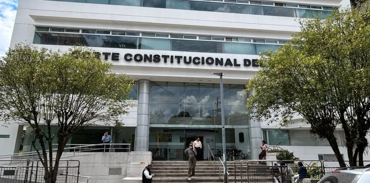 Corte Constitucional dice que acuerdo comercial de Ecuador con Estados Unidos requiere aprobación de la Asamblea