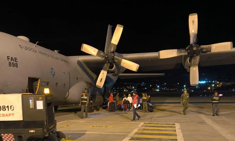 De Venezuela llegaron restos mortales de ecuatorianos fallecidos en terremoto