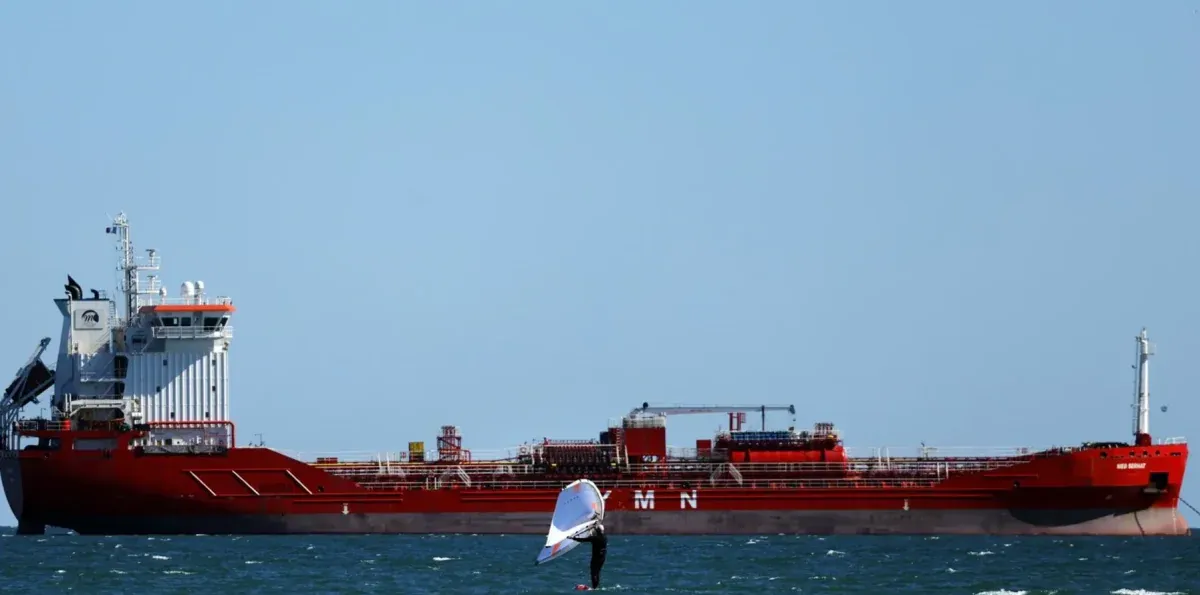 Irán desmiente a EE. UU. y niega negociaciones tras pausar los combates