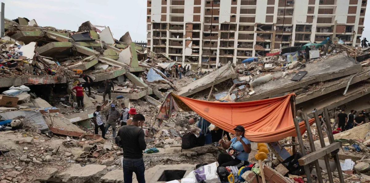 Venezuela supera los 3.300 muertos y sepulta 150 cuerpos sin identificar tras los terremotos