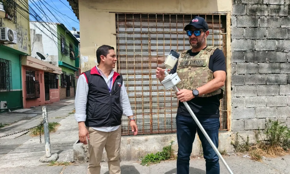 ECU 911 retira 1 150 cámaras irregulares y detecta equipos que vigilaban operativos policiales