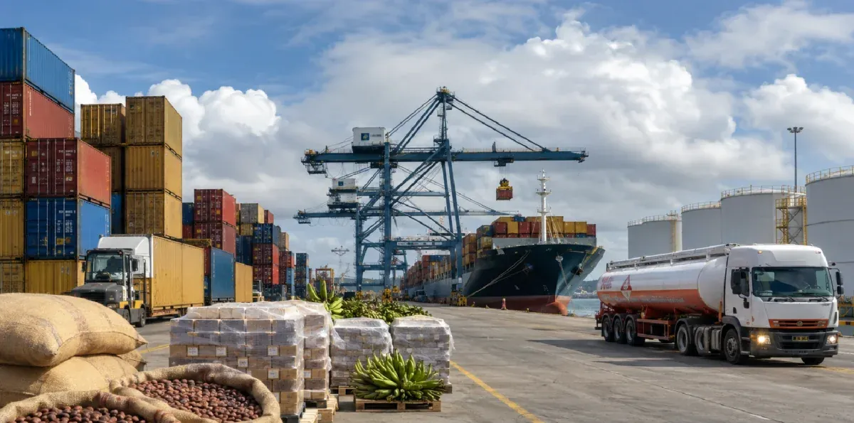 Ecuador exportó a mejores precios, pero su poder de compra externo cayó un 12,29 %