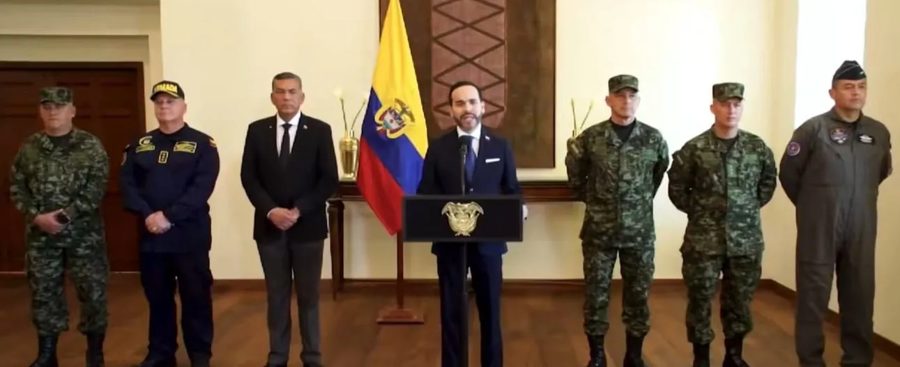 De la Espriella presenta nueva cúpula militar para combatir el crimen en Colombia
