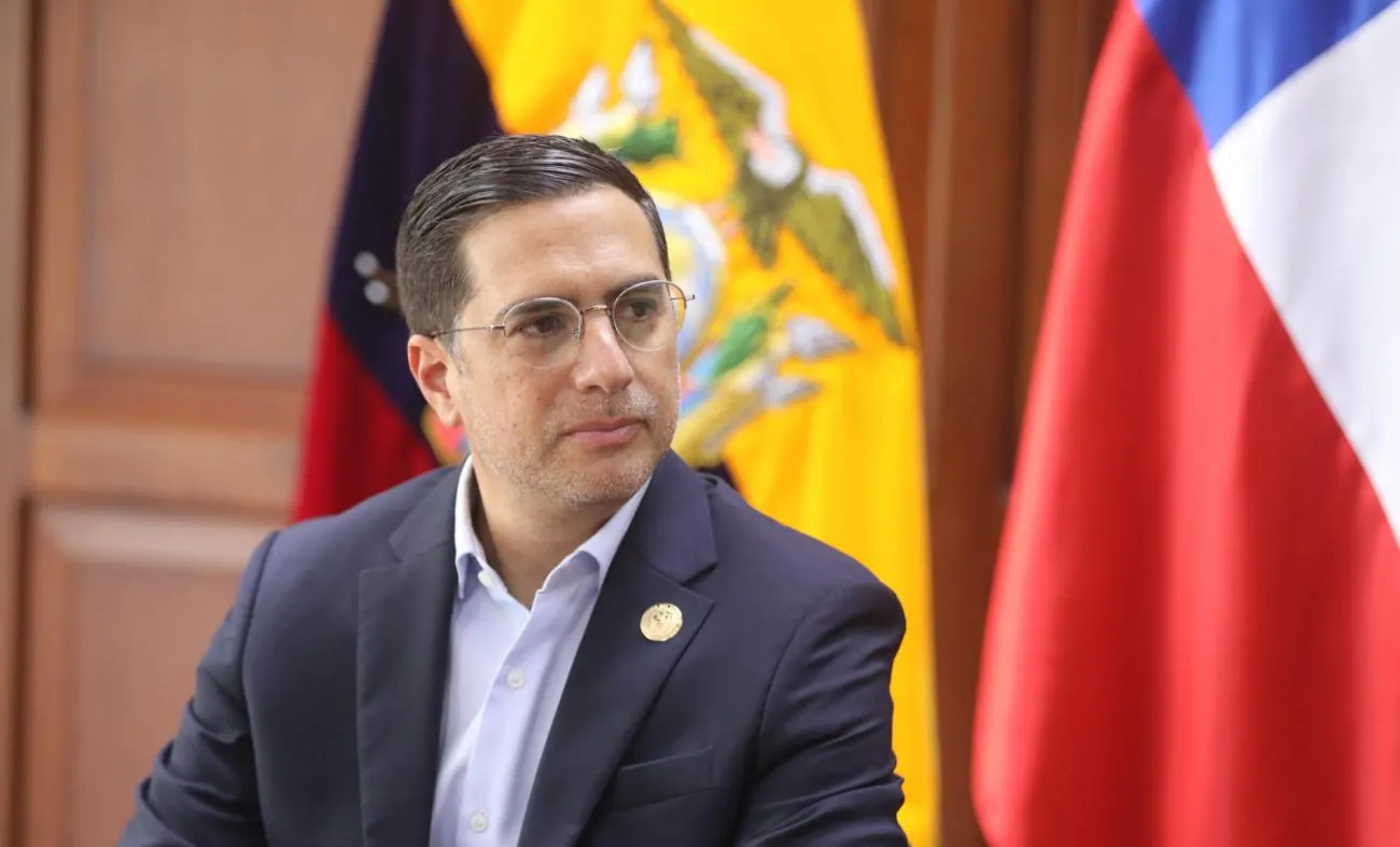 Ecuador propone combatir minería y crimen organizado ante la ONU
