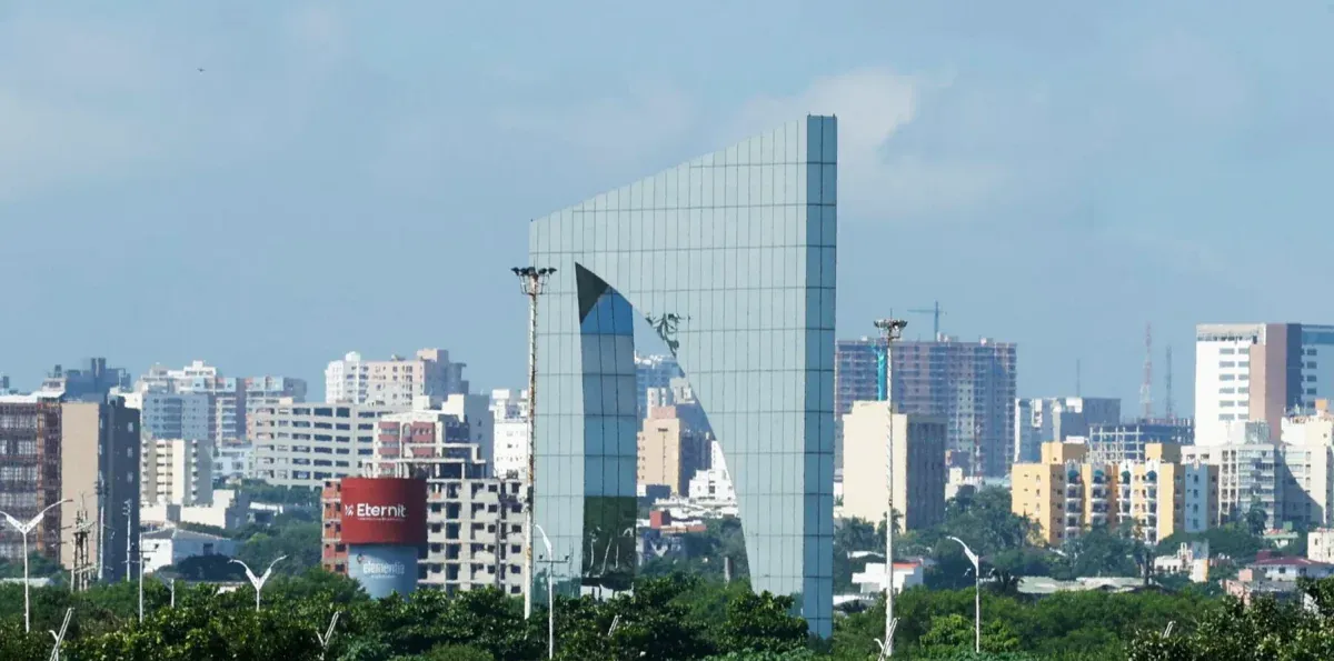 De la Espriella convierte la caribeña Barranquilla en sede alterna del Gobierno colombiano